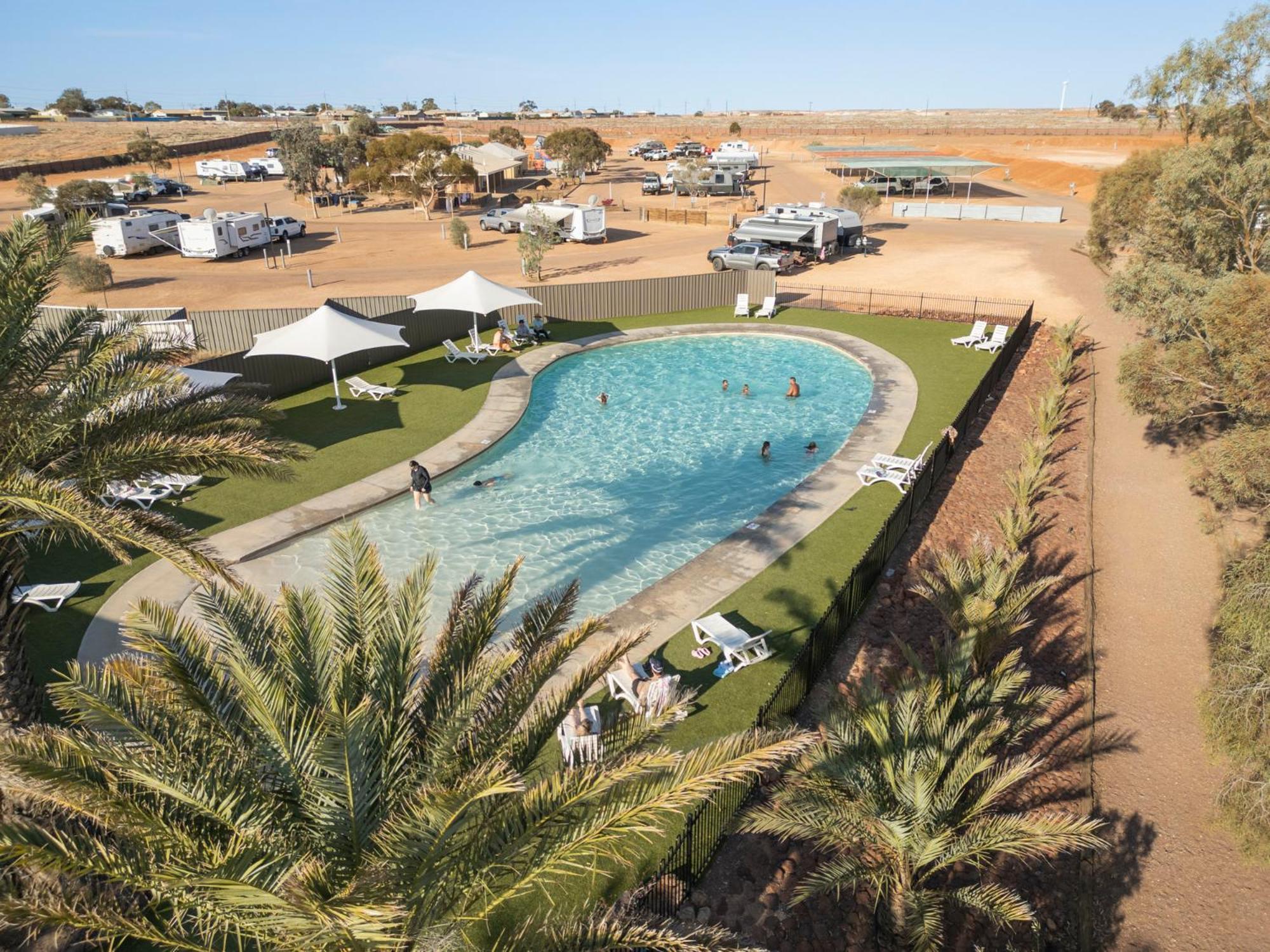 Big4 Stuart Range Outback Resort Coober Pedy Extérieur photo